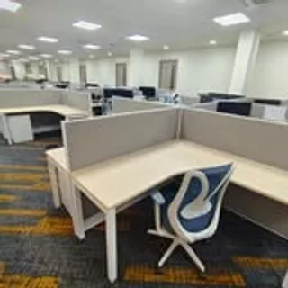 Open-plan office workstations dismantled and reinstalled in Singapore